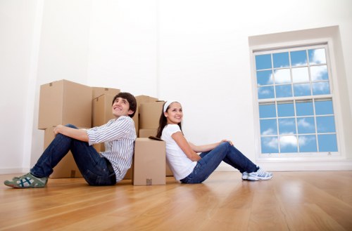 Local moving job showing cubic-yard volume estimate