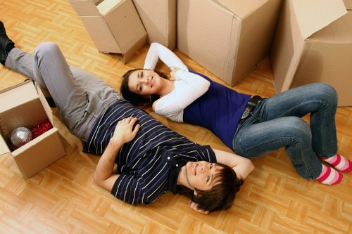 Practical moving truck booking for Enfield customers